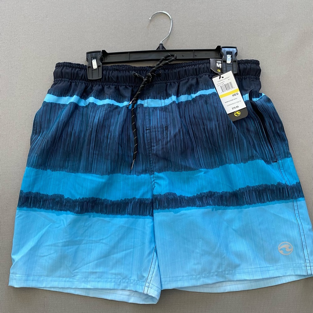 NWT Men’s Swim Shorts size Medium